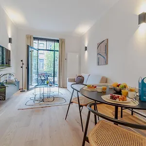 https://sweet-inn-apartments-chatelain.brusselshotelsbook.com